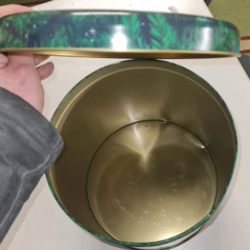 Metal box large like new with lid