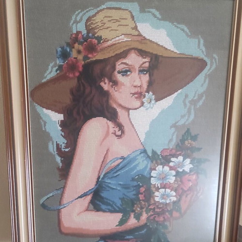 Embroidery painting used