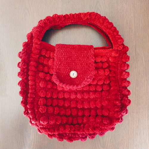 Handmade knitted bag new, red with handle