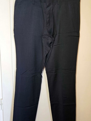Boss Hugo Boss men's suit trousers, size L, 100% virgin wool