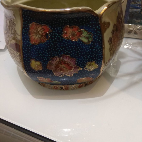 Satsuma bowl used in very good condition