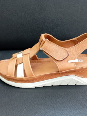 Leather platform sandals with gold detail, size 37