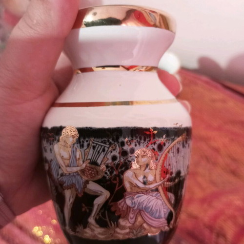 Ceramic vases 24k gold with ancient Greek motifs set of 2 new