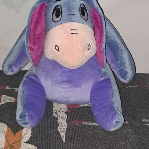 Stuffed toy Eeyore like new, authentic Disney product 20 cm tall