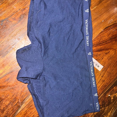 Victoria's Secret underwear set new, pack of 5, medium size