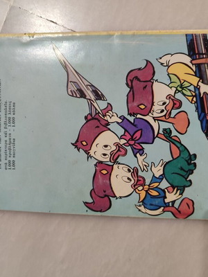 The Book of Little Explorers 11 used in very good condition