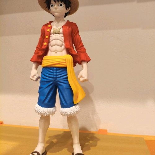 Monkey D. Luffy figure like new, 27 cm