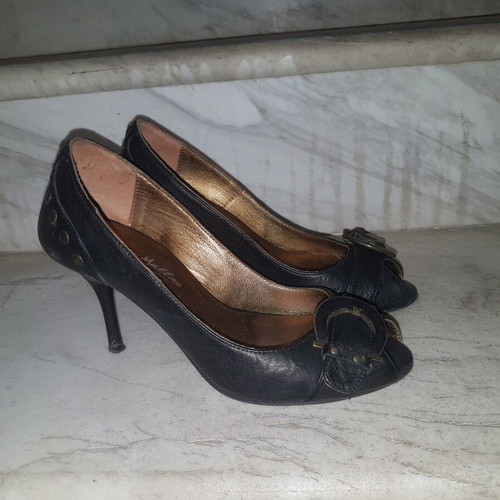 Tsakiris Mallas black pumps used, medium heel, size 36