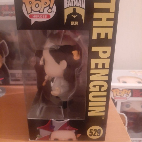 Funko Pop! Heroes Batman Returns 529 The Penguin new
