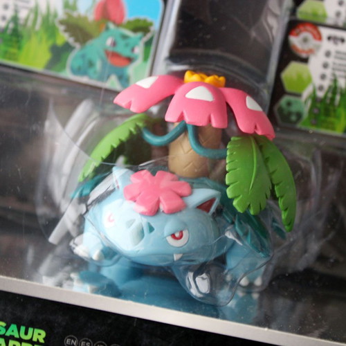 Pokemon 2015 set of 4 figures Bulbasaur Ivysaur Venusaur Mega Venusaur new