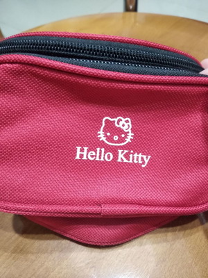 Παιδικό τσαντάκι μέσης Hello Kitty σαν καινούργιο, κόκκινο