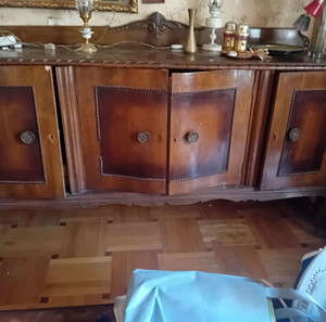 Μπουφές vintage καρυδιά