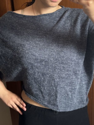 Πλεκτό crop top Sarah Lawrence μεταχειρισμένο, γκρι ανθρακί, μέγεθος S