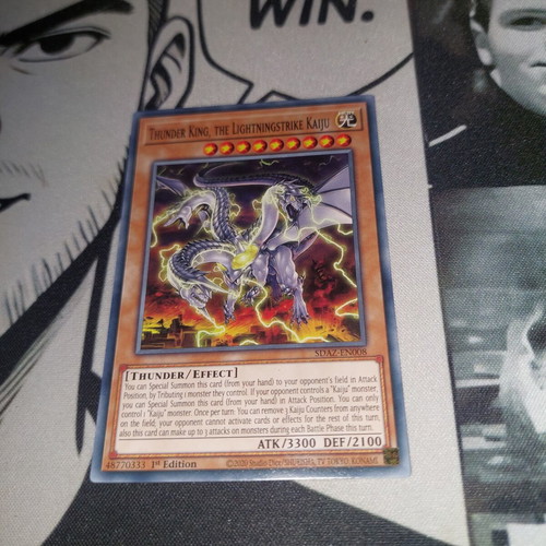 Thunder King, The Lightningstrike Kaiju card like new