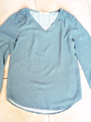 Promod blouse like new, size S/M, white and blue