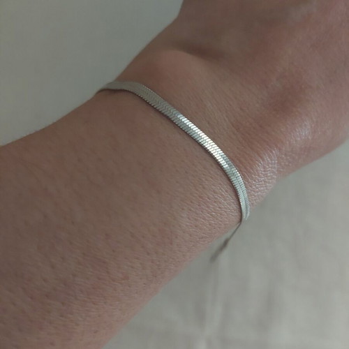 Bracelet from stainless steel like new, silver color, length 17+5 cm