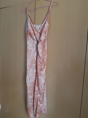 Dress new, one size, white and colorful