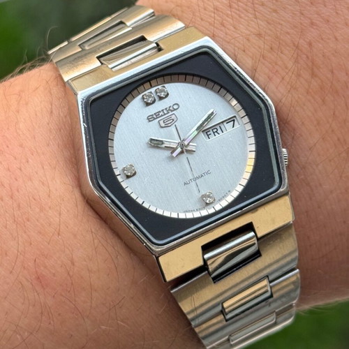 Seiko 5 Hexagon Diamond Dial Automatic Men's Watch Like New