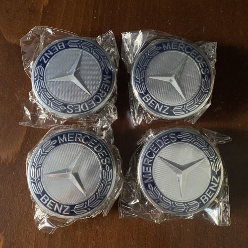 Mercedes Benz wheel caps set new