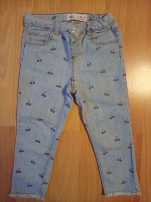 Benetton girls' denim pants like new, size 104 cm, age 3-4 years