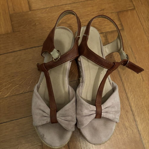 Super Mode pink sandals size 39 used, good condition