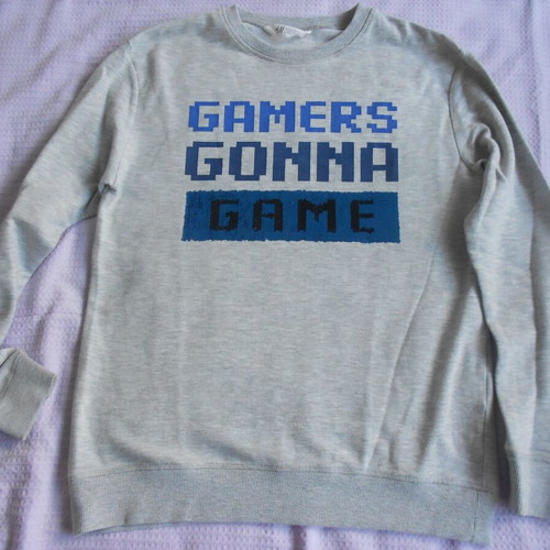 H&M Kids Sweatshirt Gray Like New, Age 12-14
