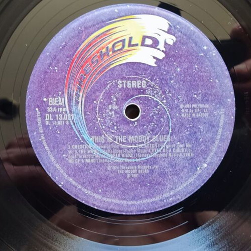 The Moody Blues This Is The Moody Blues double vinyl used, rock