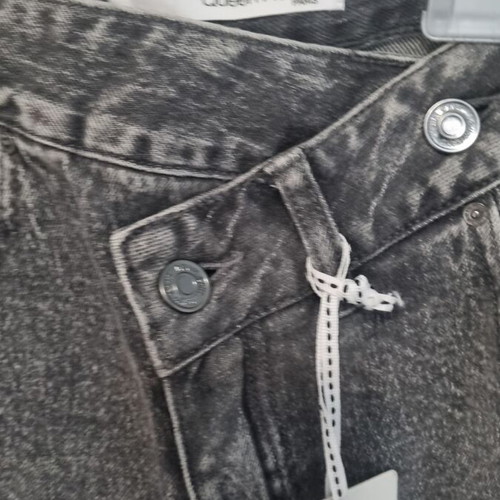 Wide leg jean gray size Medium new with tags