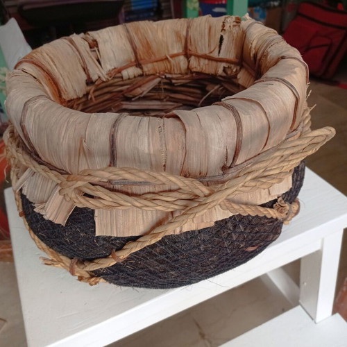 Decorative basket used for magazines