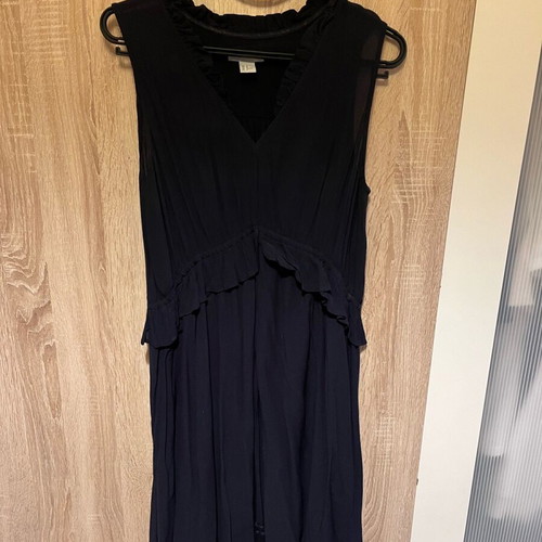 Dark blue H&M dress No40 used