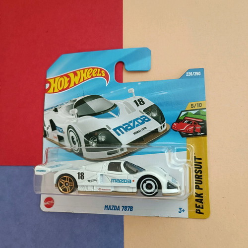 Hot Wheels Mainline Mazda 787B white and blue new