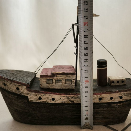 Wooden decorative ships like new, set of three
