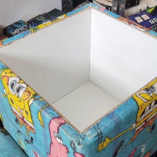 SpongeBob Storage Stool used with lid