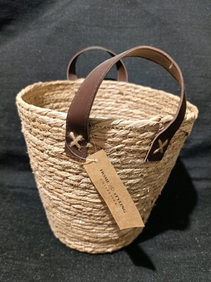 Wicker basket with leather handles like new, natural color