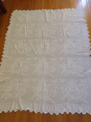 Handmade crocheted blanket like new 180x210 cm