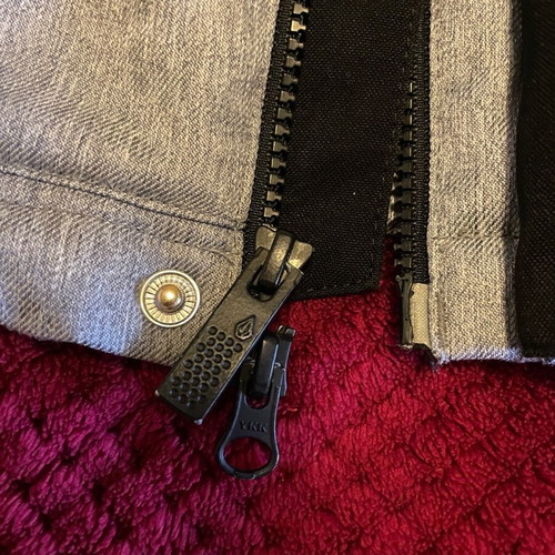 Volcom Ski Jacket 10k like new, waterproof 10,000