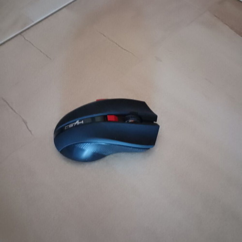 Gaming mouse with DPI and extra buttons like new