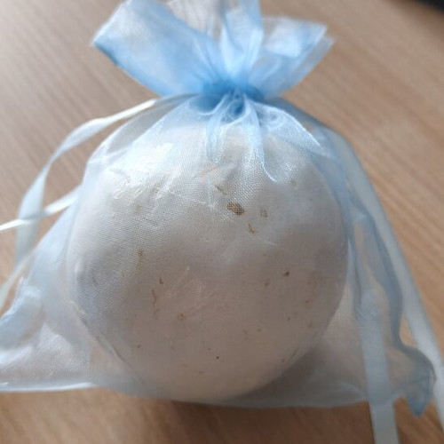 Bath bomb new, effervescent salts