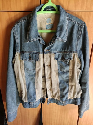 Denim jacket like new, beige and blue, sizes L and XL