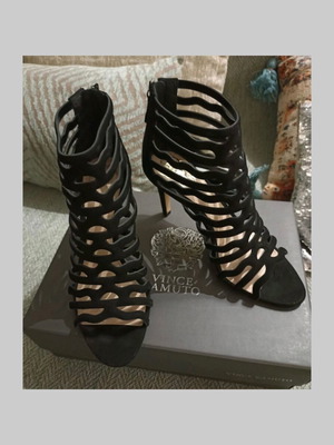 Vince Camuto ankle boots new, size 37, black nubuck