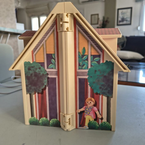 Playmobil modern house toy