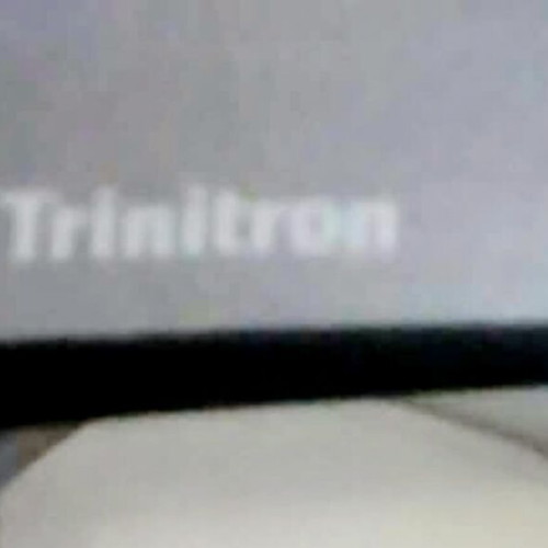 Sony Trinitron 14 used, fully functional TV missing logo