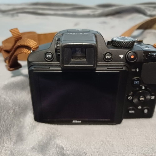 Nikon Coolpix P510 camera used with accessories