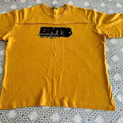 Benetton Speed King mustard shirt used, size L for 10 years old