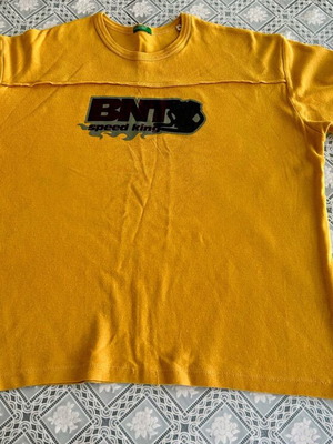Benetton Speed King mustard shirt used, size L for 10 years old