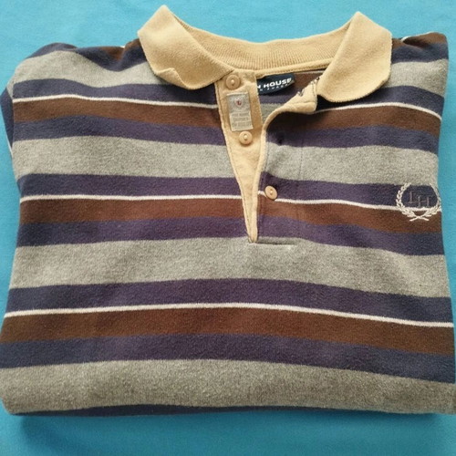 Set of 2 children's shirts 140cm Ferrari and Lapin House like new