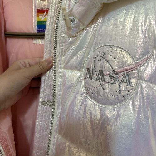 Alpha Industries Holographic Hooded Puffer Jacket new, size M