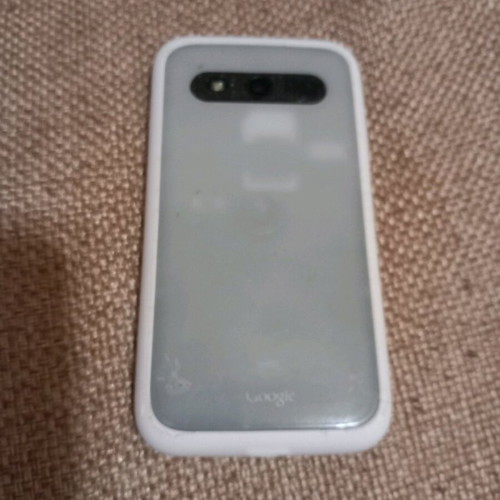 Vodafone 975 Smart 3 used mobile phone, white, without charger