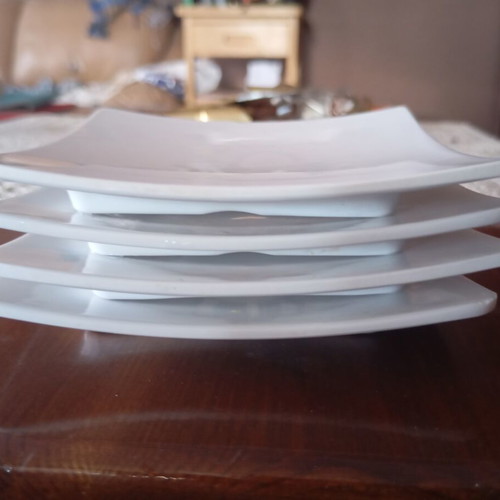 Square dessert plates set of 4 used, melamine plastic