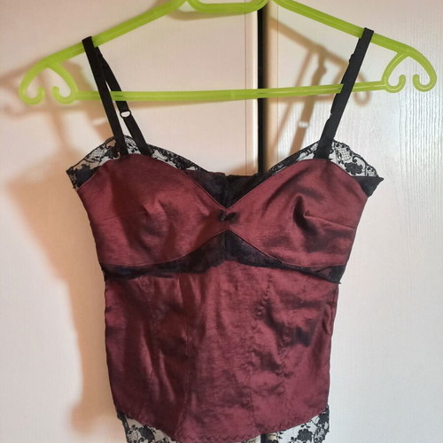 Lynne burgundy lace crop top, size S